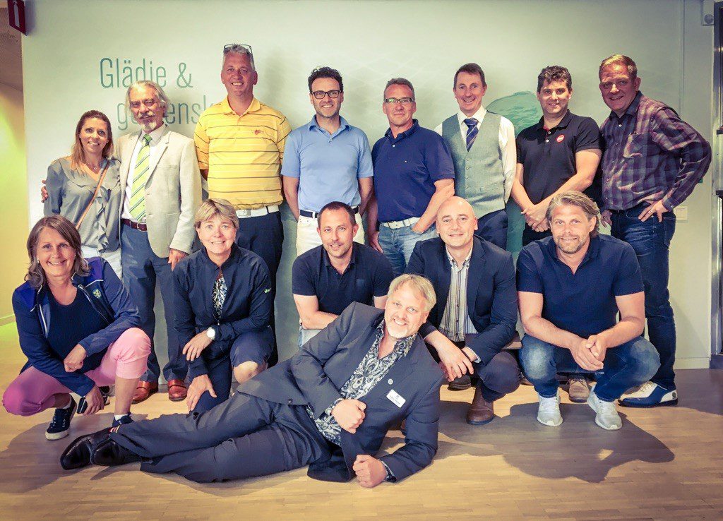 Pictured – the delegates at the taster session in Stockholm, with Bill Sanderson, David Roy CCM, and Torbjorn Johansson